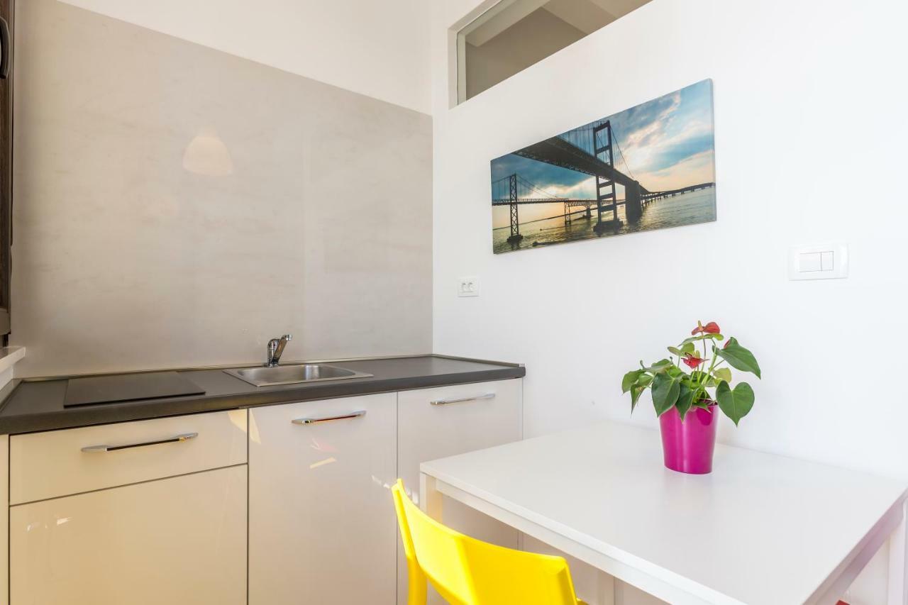 Apartments Sea Shore Спліт Екстер'єр фото