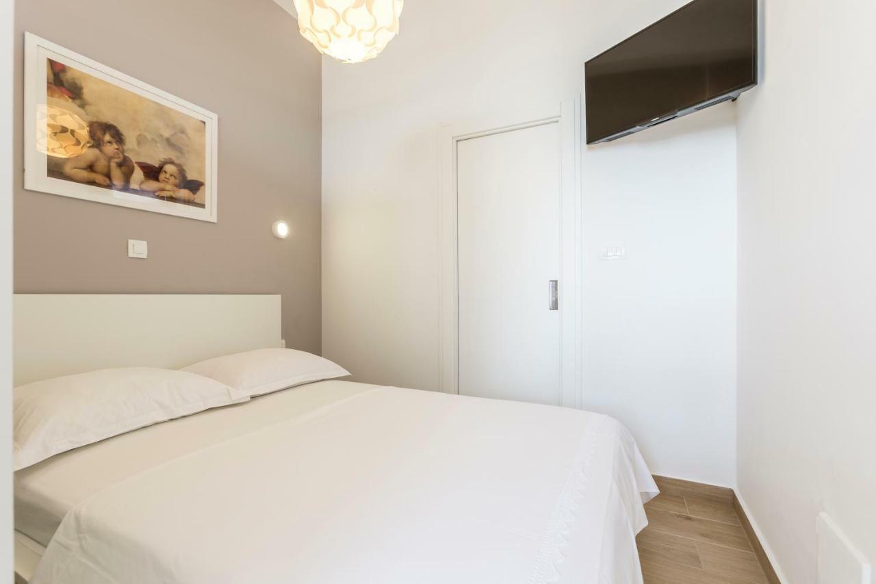 Apartments Sea Shore Спліт Екстер'єр фото